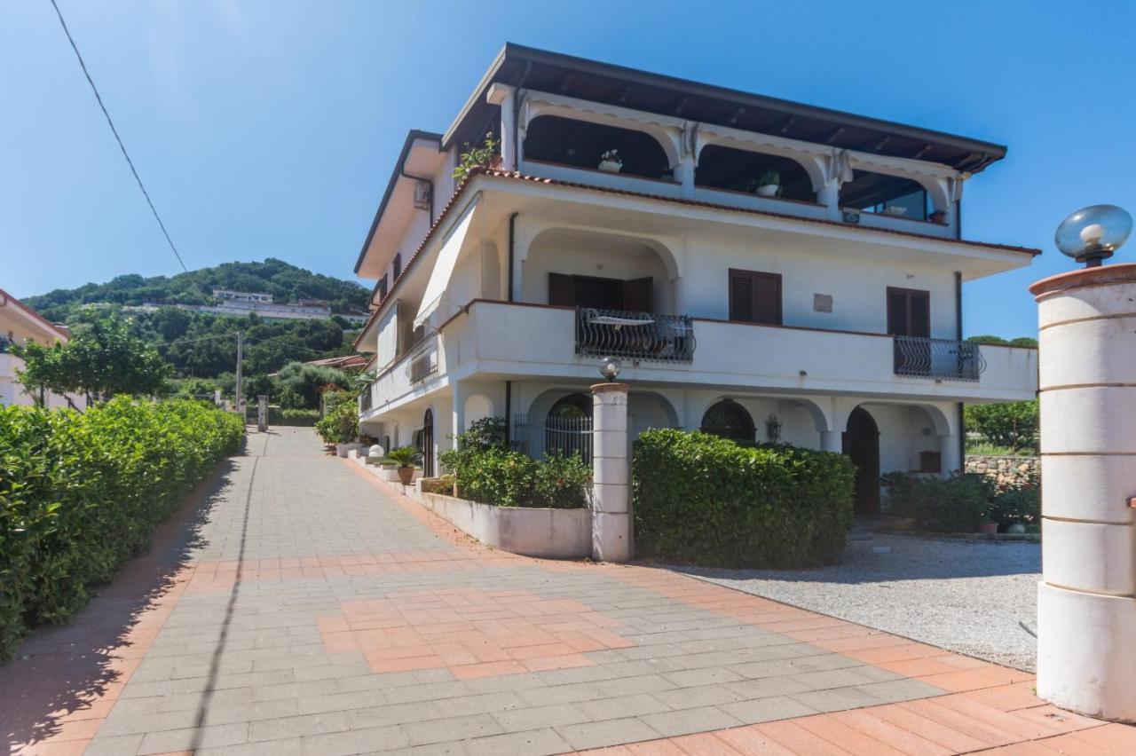 Villa Pomelia Santa Domenica  Bagian luar foto
